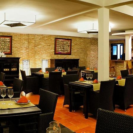 Villa Silk Road Hotel Phnom Penh Luaran gambar