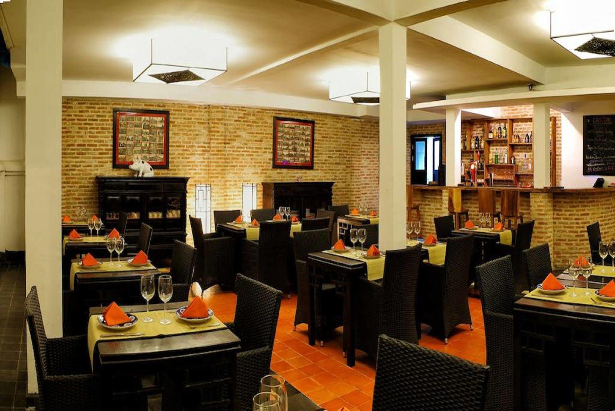 Villa Silk Road Hotel Phnom Penh Luaran gambar